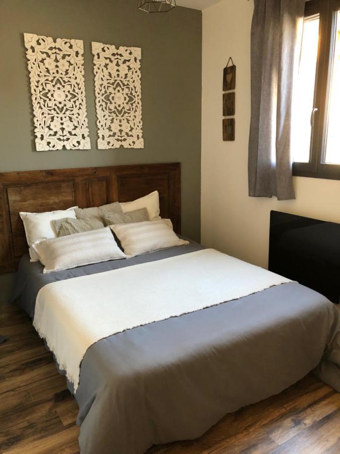 Chalet Avec Vue Lac 埃姆布能 外观 照片
